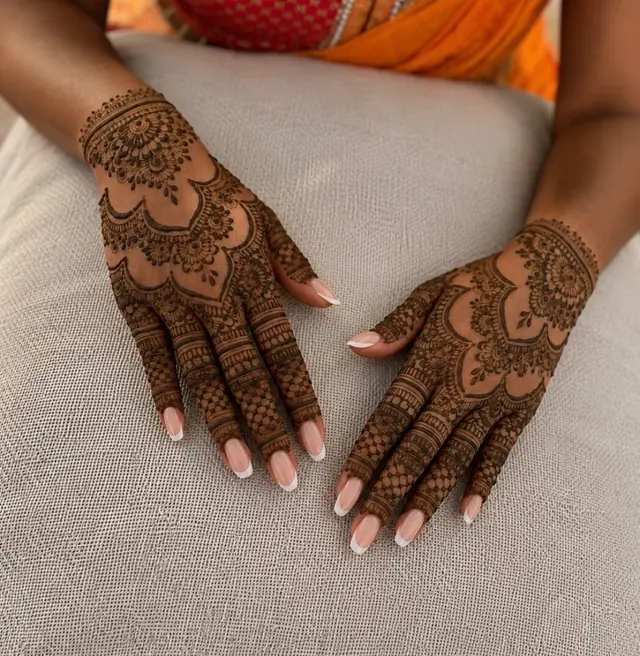 Henné — Henna TS à Épinay-sur-Seine — Desi Corner