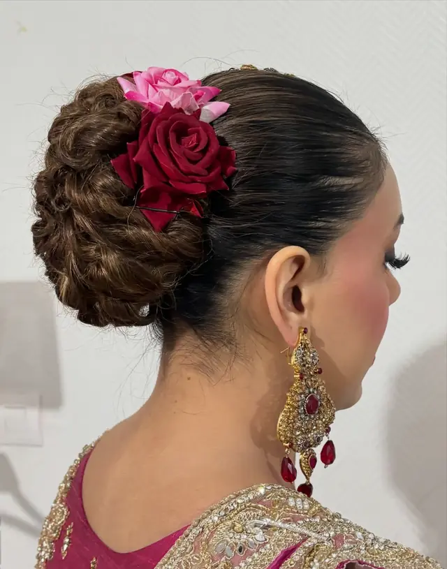 Hair & Makeup — Sammarables à Paris — Desi Corner