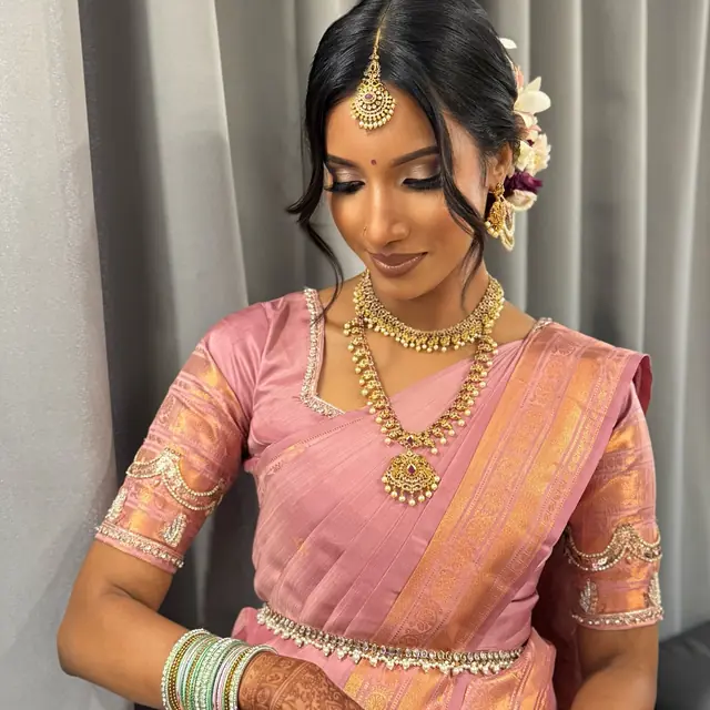 Hair & Makeup — Belle By Madhu à Paris — Desi Corner