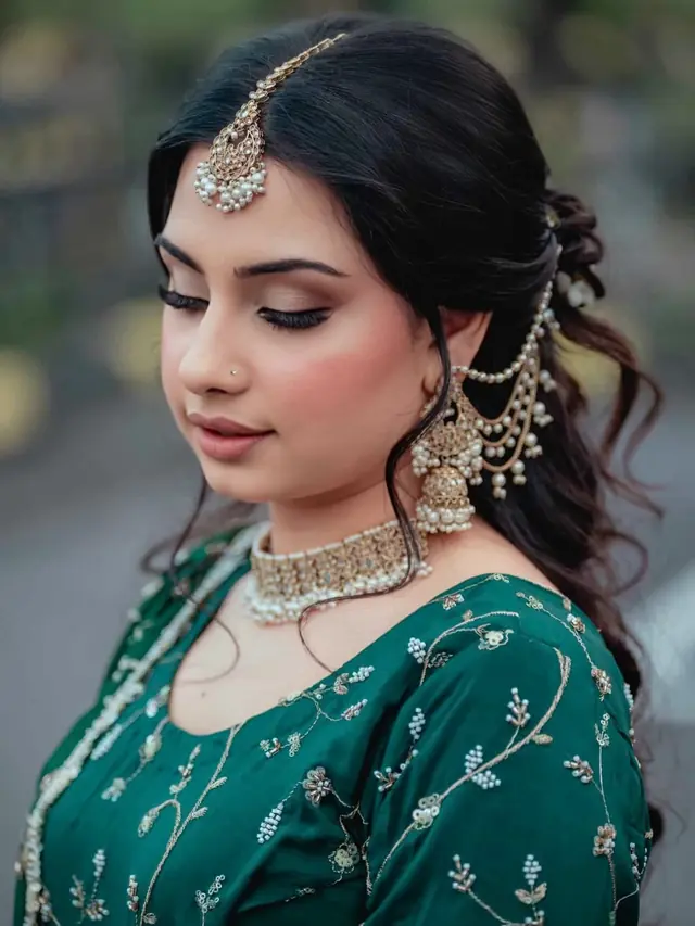 Hair & Makeup — Ambz Makeup à Paris — Desi Corner