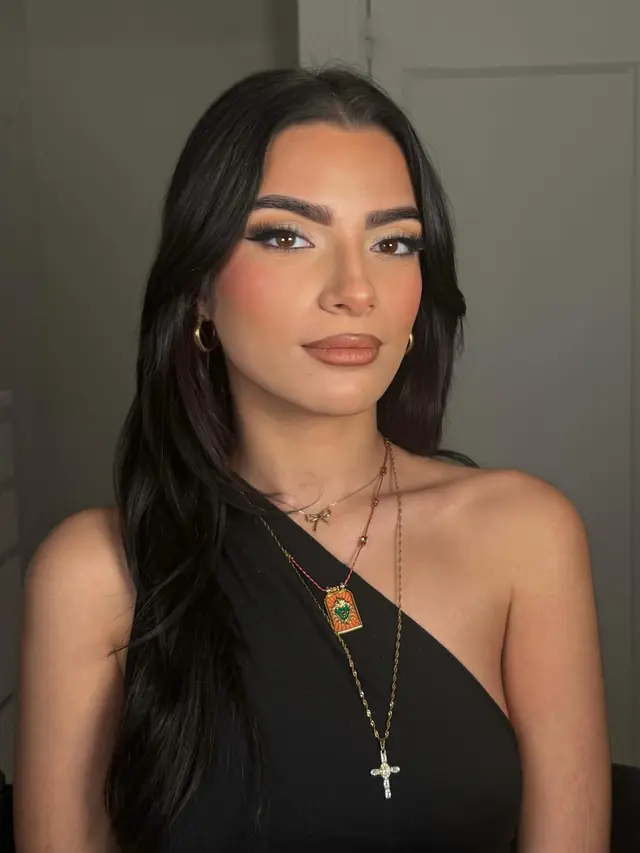 Hair & Makeup — SD Glow à Paris — Desi Corner