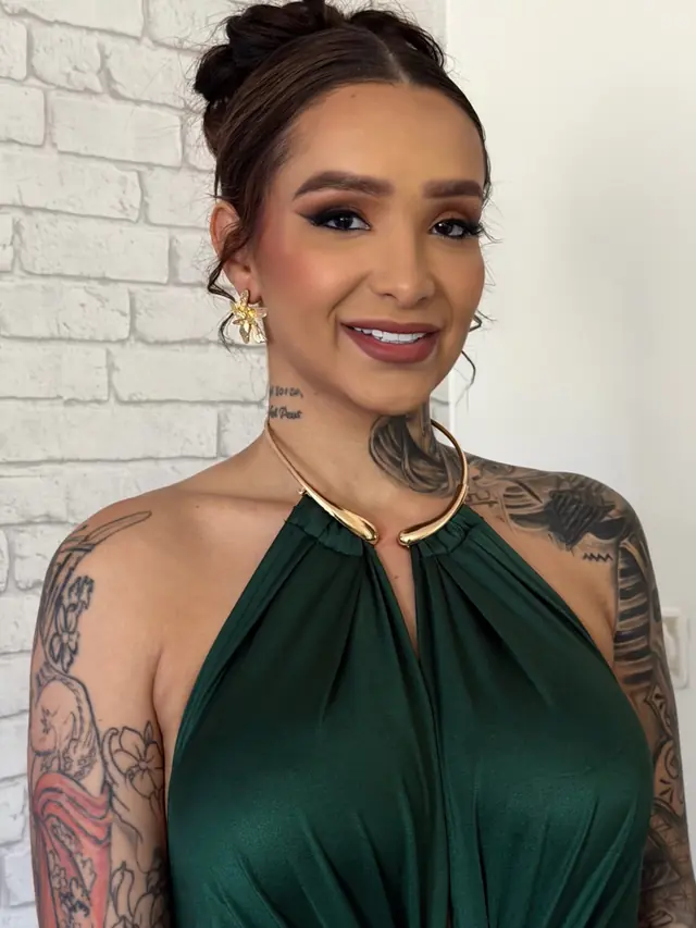 Hair & Makeup — Anbu Beauty MUA à Le Blanc-Mesnil — Desi Corner