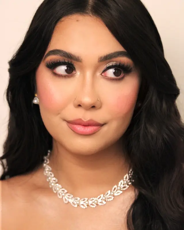 Hair & Makeup — Aimen Z Makeup à Paris — Desi Corner