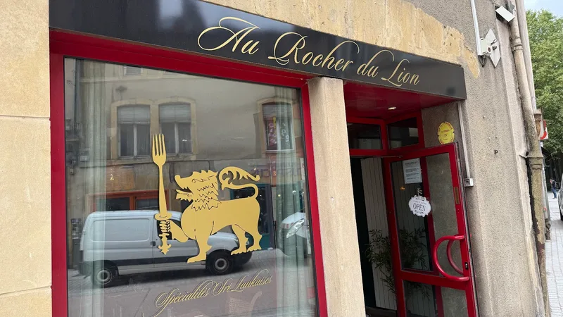 Au Rocher du Lion