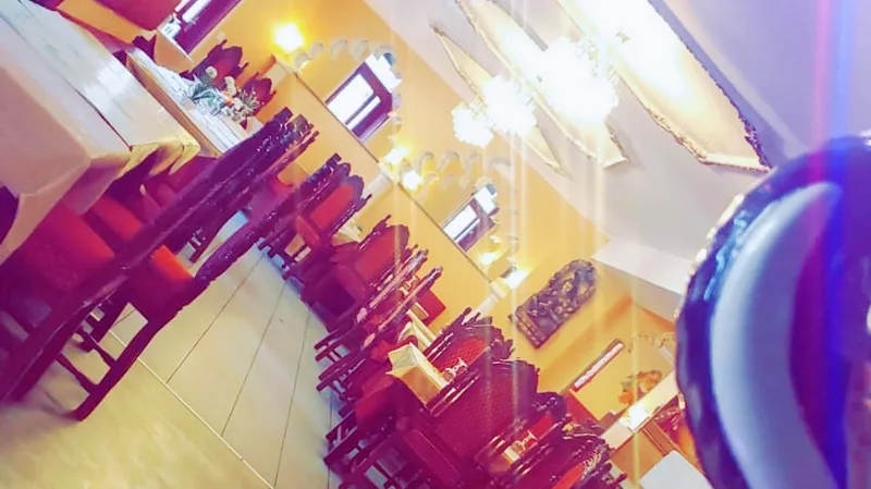 LE TAJ MAHAL à (antigone) Restaurant indienne