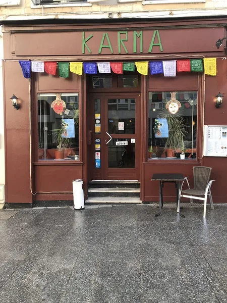 Restaurant karma