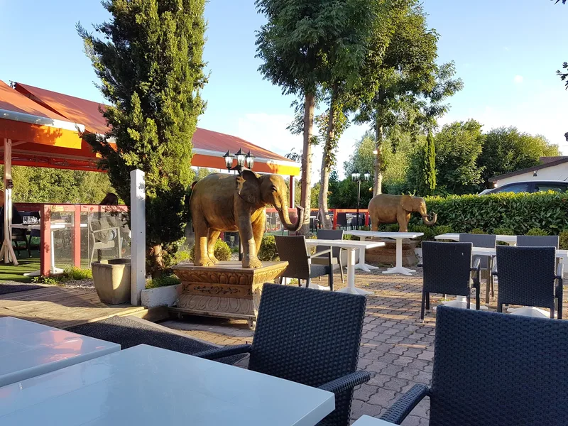 Restaurant La Route Du Kashmir